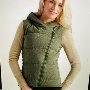 Athleta Valencia Puffer FeatherDry Down Vest